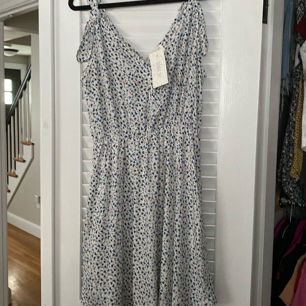 NWT juniors dress